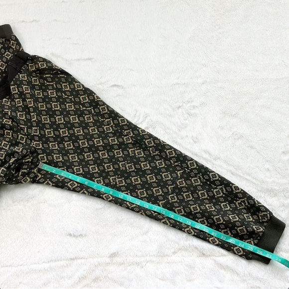 Like New Anthropologie Cartonnier Tan and Gray Geometric Pants - Picture 3 of 6